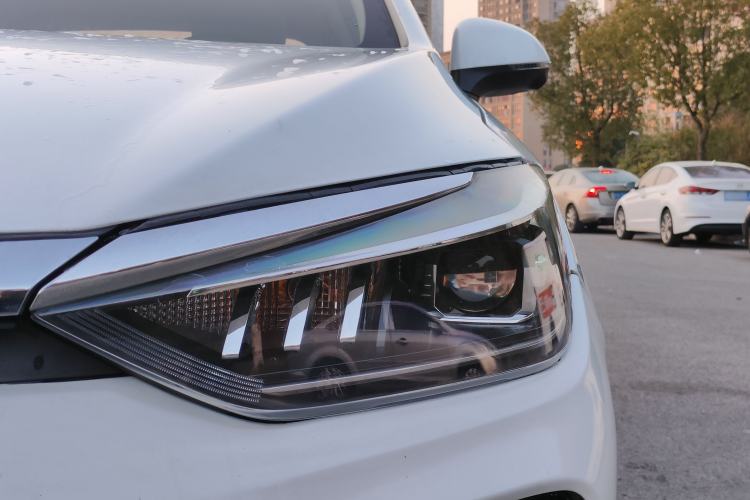 Used BAIC Beijing EU5 2018 R500 Smart Wind Edition Exterior 8