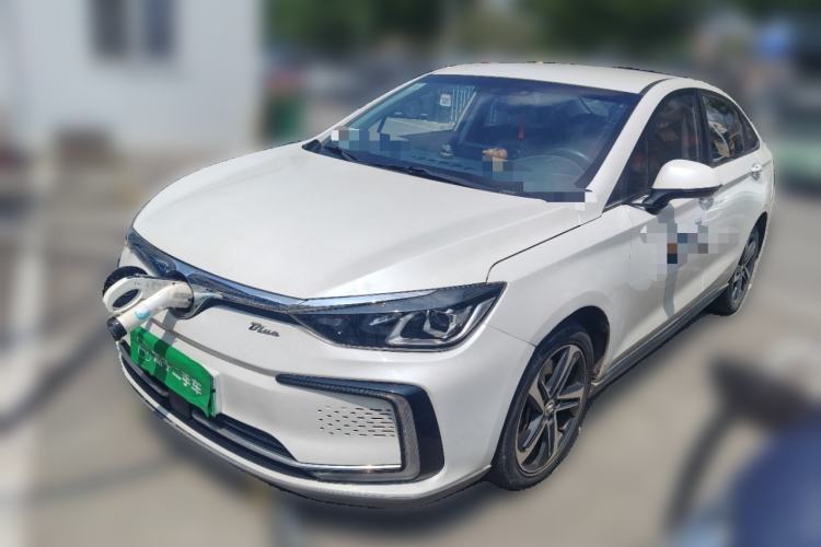 Used BAIC Beijing EU5 2018 R500 Smart Wind Edition Guazi used car, China used car export, Used car for sale, Used  cars, Cheapest cars for sale