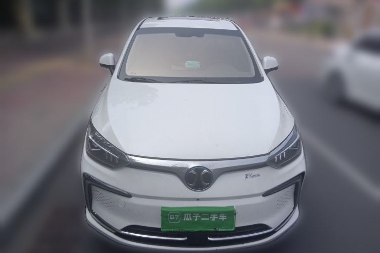 Used BAIC Beijing EU5 2018 R500 Smart Wind Edition Front