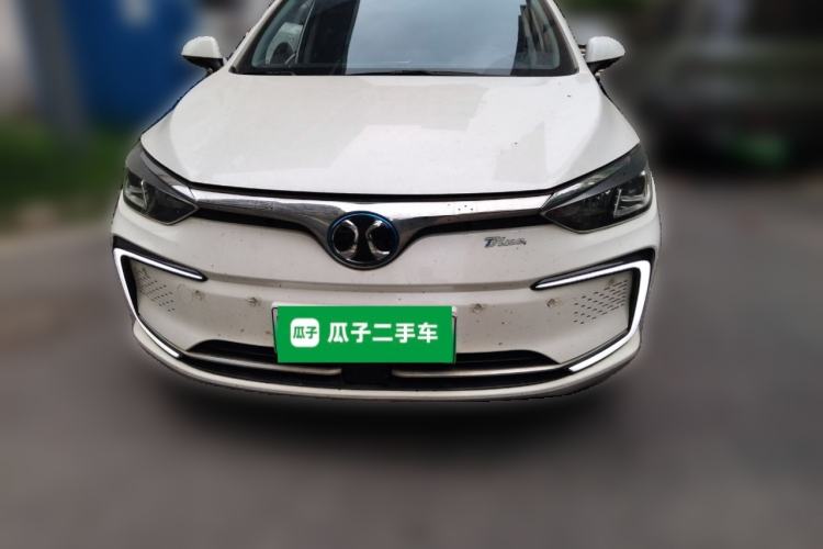 Used BAIC Beijing EU5 2018 R500 Smart Wind Edition Front
