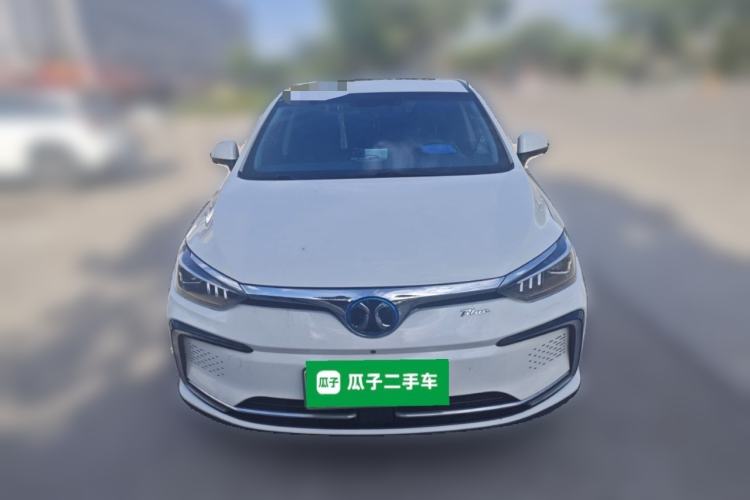 Used BAIC Beijing EU5 2018 R500 Smart Wind Edition Front