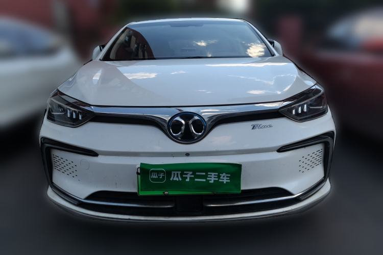 Used BAIC Beijing EU5 2018 R500 Smart Wind Edition Front