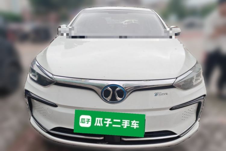 Used BAIC Beijing EU5 2018 R500 Smart Wind Edition Front