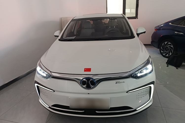 Used BAIC Beijing EU5 2018 R550 Smart Trend Edition Front