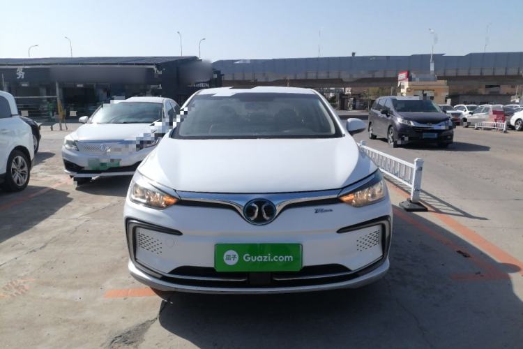 Used BAIC Beijing EU5 2018 R500 Smart Wind Edition Front