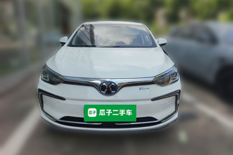Used BAIC Beijing EU5 2018 R500 Smart Wind Edition Front