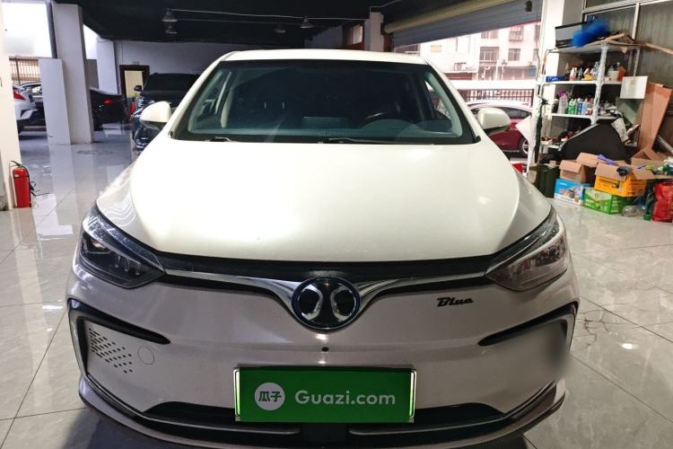 Used BAIC Beijing EU5 2018 R500 Smart Wind Edition Front