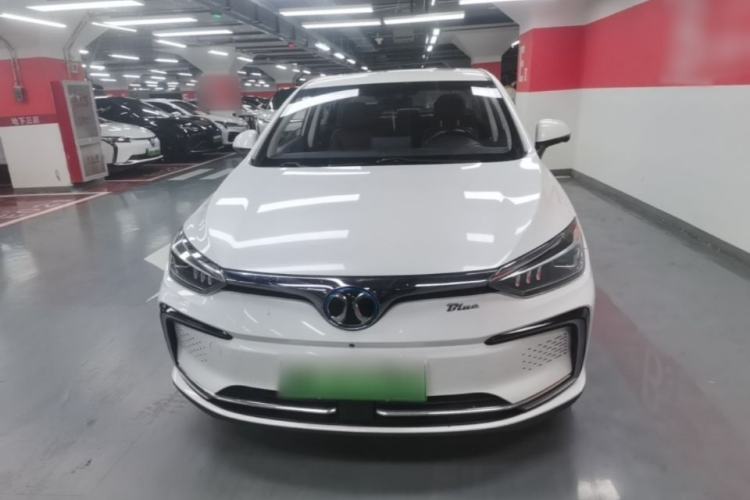 Used BAIC Beijing EU5 2018 R500 Smart Wind Edition Front