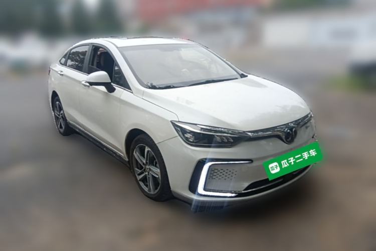 Used BAIC Beijing EU5 2018 R500 Smart Wind Edition Front Right 45 Deg