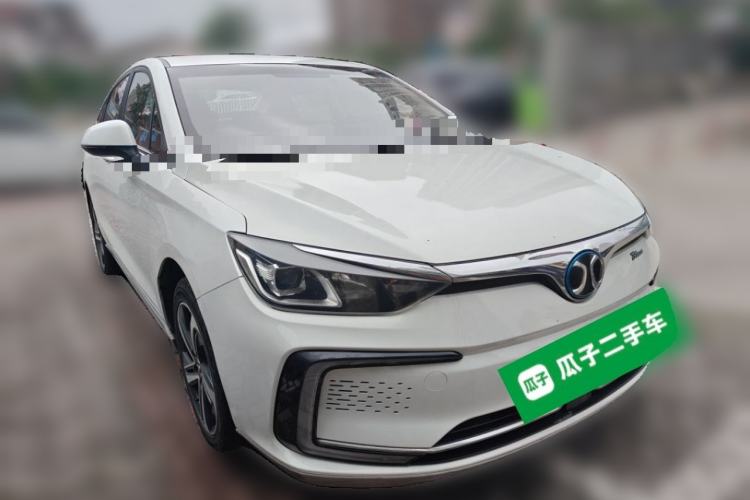 Used BAIC Beijing EU5 2018 R500 Smart Wind Edition Front Right 45 Deg