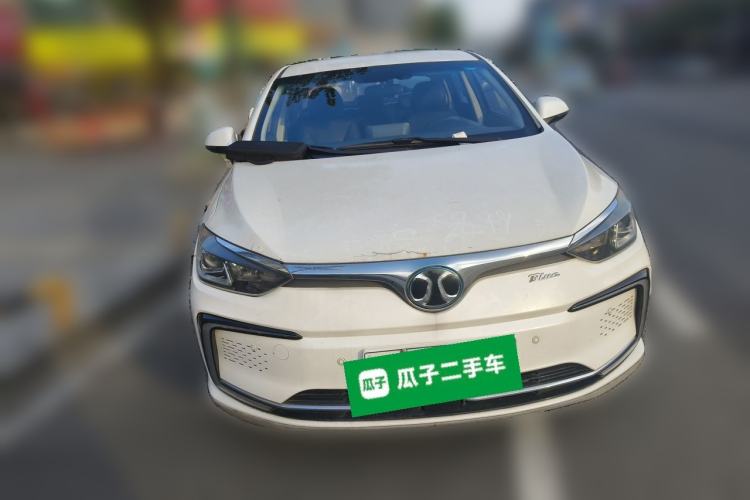 Used BAIC Beijing EU5 2018 R500 Smart Wind Edition Front Right 45 Deg