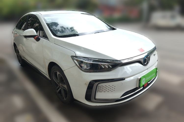 Used BAIC Beijing EU5 2018 R500 Smart Wind Edition Front Right 45 Deg