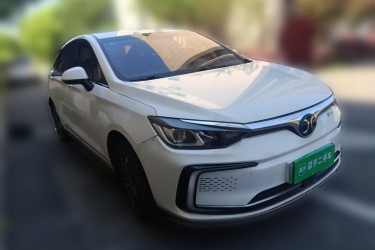Used BAIC Beijing EU5 2018 R500 Smart Wind Edition Front Right 45 Deg