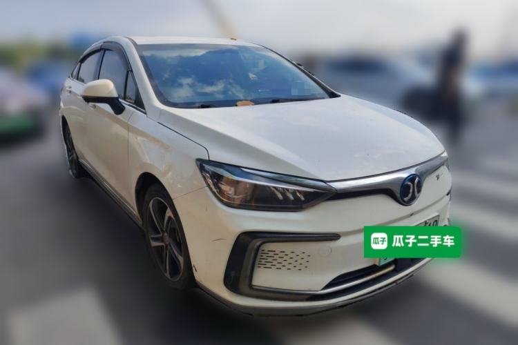 Used BAIC Beijing EU5 2018 R500 Smart Wind Edition Front Right 45 Deg