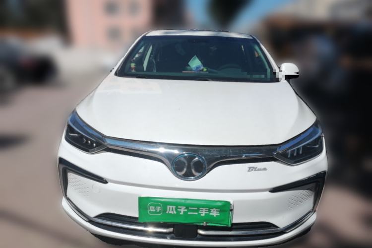 Used BAIC Beijing EU5 2018 R500 Smart Edition Front
