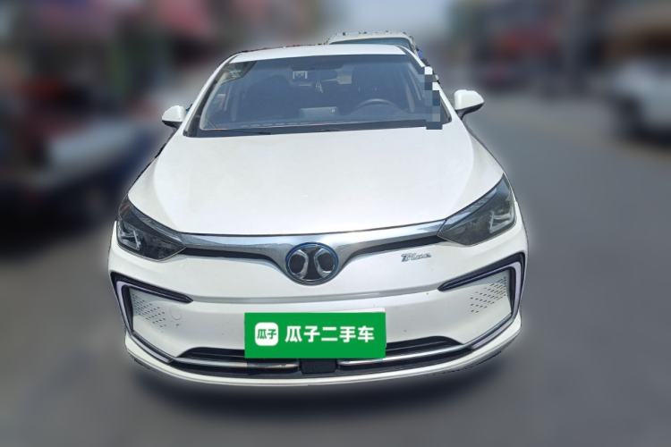 Used BAIC Beijing EU5 2018 R500 Smart Wind Edition Front