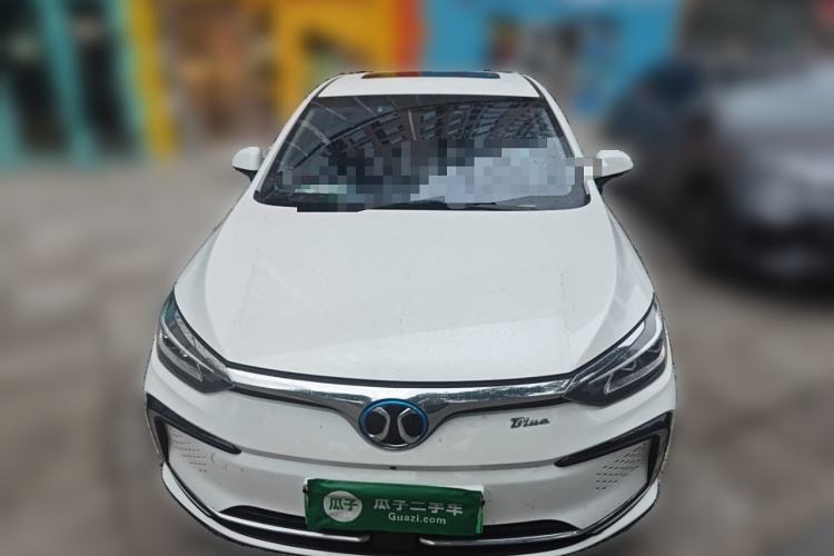 Used BAIC Beijing EU5 2018 R550 Smart Trend Edition Front