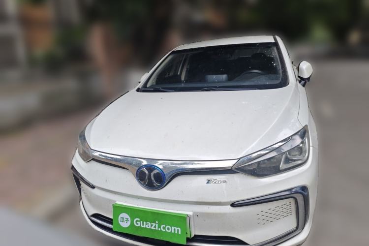 Used BAIC Beijing EU5 2018 R500 Smart Wind Edition Front