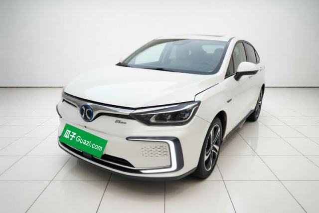 Ojetý BAIC Beijing EU5 2018 R550 Smart Trend Edition
