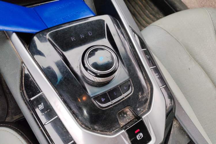 Used BAIC Beijing EU5 2018 R550 Smart Trend Edition Gear Lever