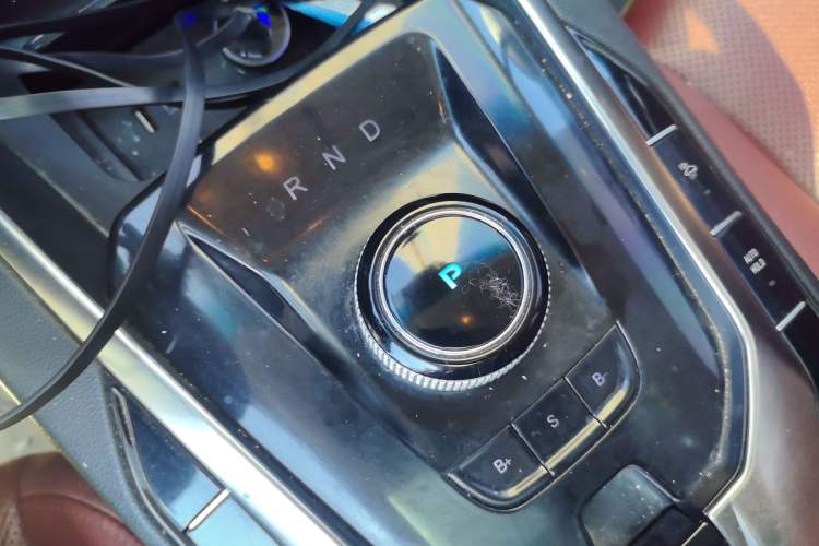 Used BAIC Beijing EU5 2018 R550 Smart Trend Edition Gear Lever