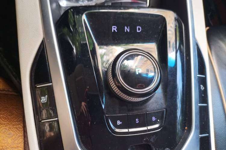 Used BAIC Beijing EU5 2018 R500 Smart Edition Gear Lever