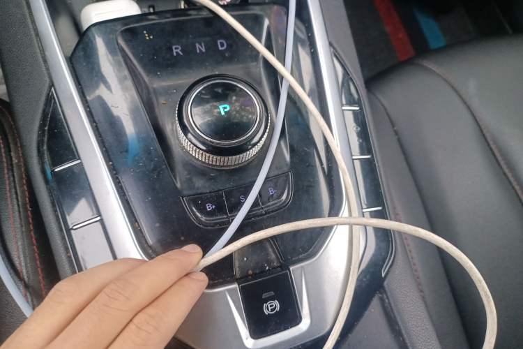 Used BAIC Beijing EU5 2018 R500 Smart Wind Edition Gear Lever