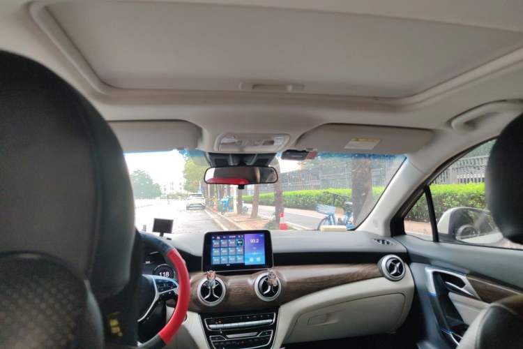 Used BAIC Beijing EU5 2018 R500 Smart Edition Headliner