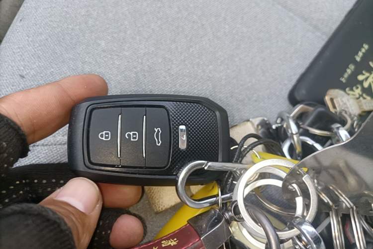 Used BAIC Beijing EU5 2018 R500 Smart Edition Interior 1
