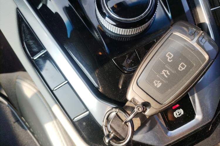 Used BAIC Beijing EU5 2018 R500 Smart Wind Edition Interior 1