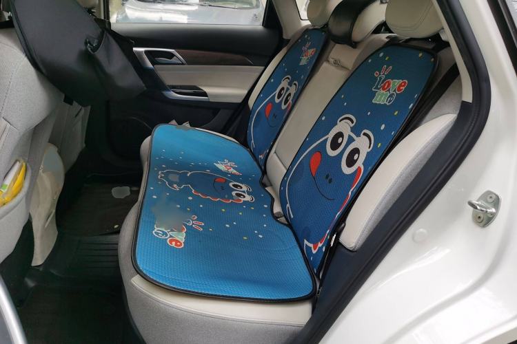 Used BAIC Beijing EU5 2018 R500 Smart Wind Edition Interior 4