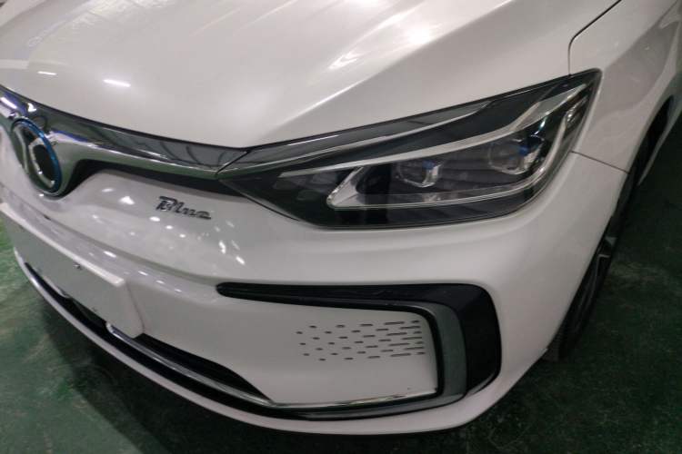 Used BAIC Beijing EU5 2018 R550 Smart Trend Edition Left Front Headlight
