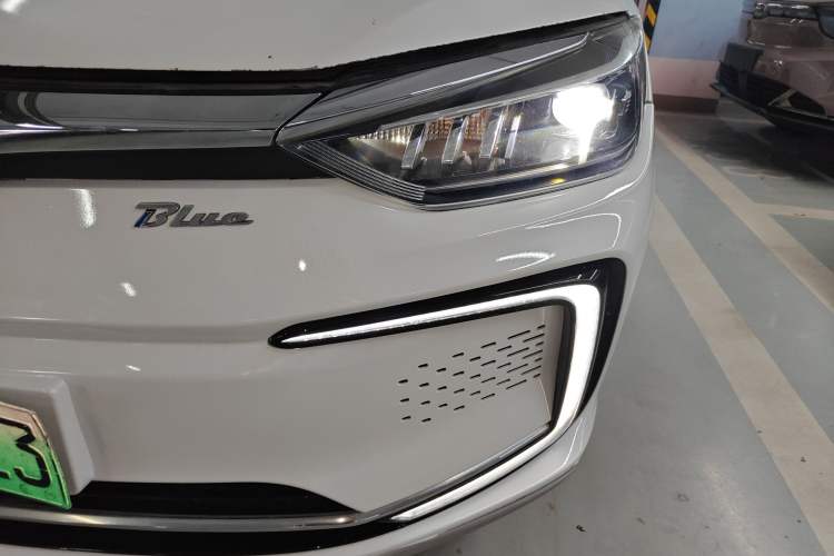 Used BAIC Beijing EU5 2018 R500 Smart Wind Edition Left Front Headlight