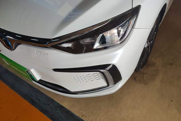 Used BAIC Beijing EU5 2018 R500 Smart Wind Edition Left Front Headlight