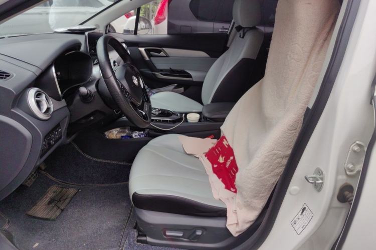 Used BAIC Beijing EU5 2018 R550 Smart Trend Edition Left Front Seat