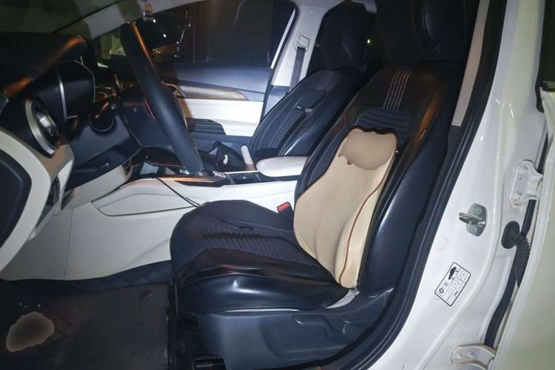 Used BAIC Beijing EU5 2018 R500 Smart Wind Edition Left Front Seat