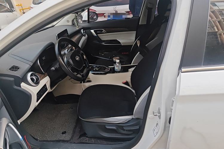 Used BAIC Beijing EU5 2018 R500 Smart Wind Edition Left Front Seat