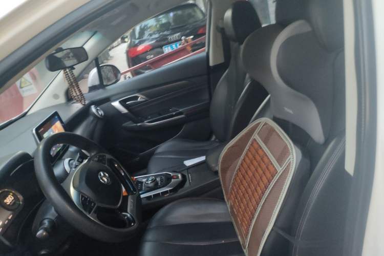 Used BAIC Beijing EU5 2018 R500 Smart Wind Edition Left Front Seat