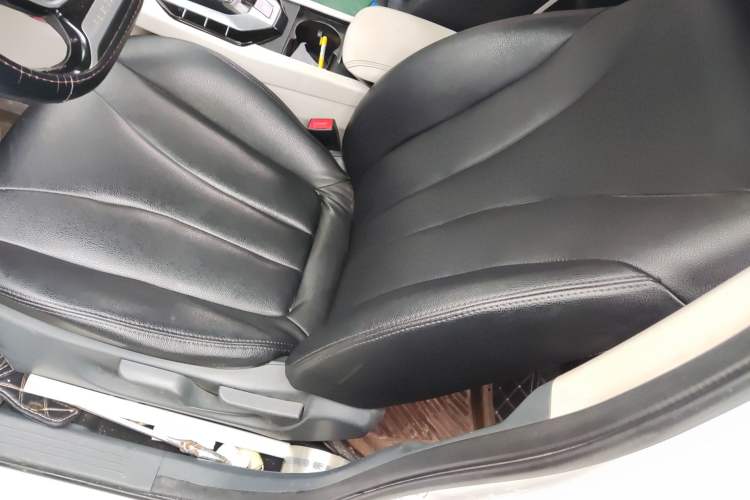 Used BAIC Beijing EU5 2018 R500 Smart Wind Edition Left Front Seat