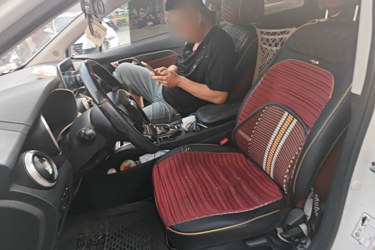 Used BAIC Beijing EU5 2018 R500 Smart Wind Edition Left Front Seat
