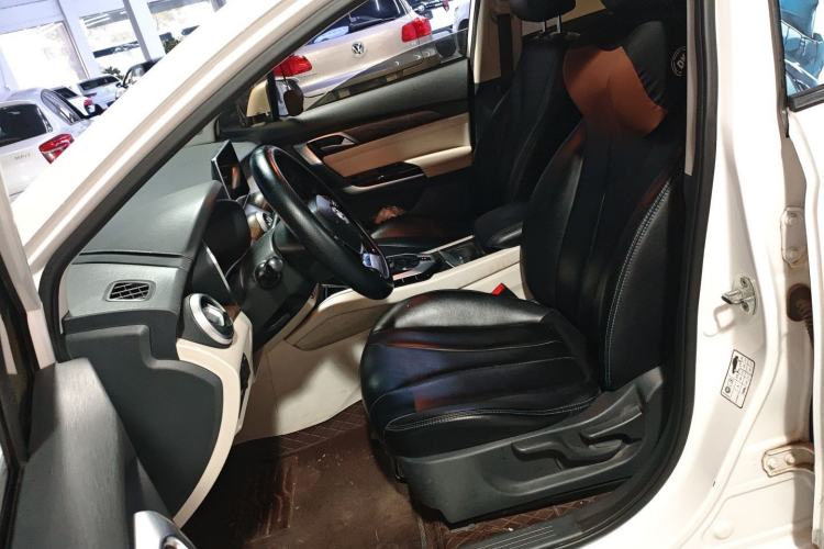 Used BAIC Beijing EU5 2018 R500 Smart Wind Edition Left Front Seat