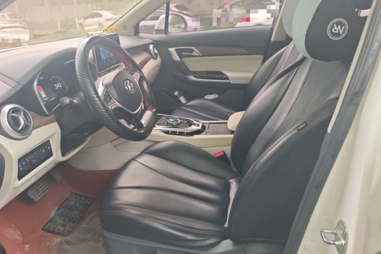 Used BAIC Beijing EU5 2018 R500 Smart Wind Edition Left Front Seat