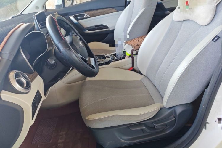 Used BAIC Beijing EU5 2018 R500 Smart Wind Edition Left Front Seat