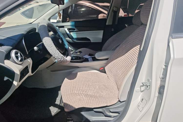 Used BAIC Beijing EU5 2018 R500 Smart Wind Edition Left Front Seat