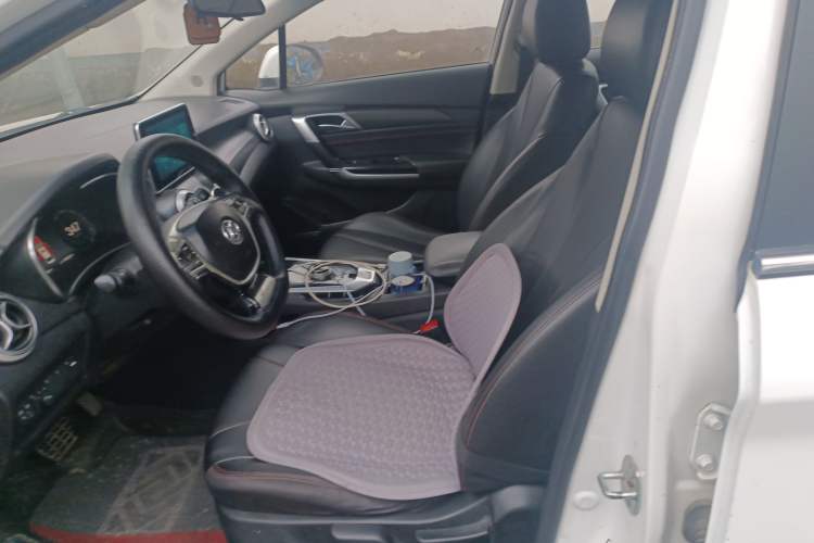 Used BAIC Beijing EU5 2018 R500 Smart Wind Edition Left Front Seat