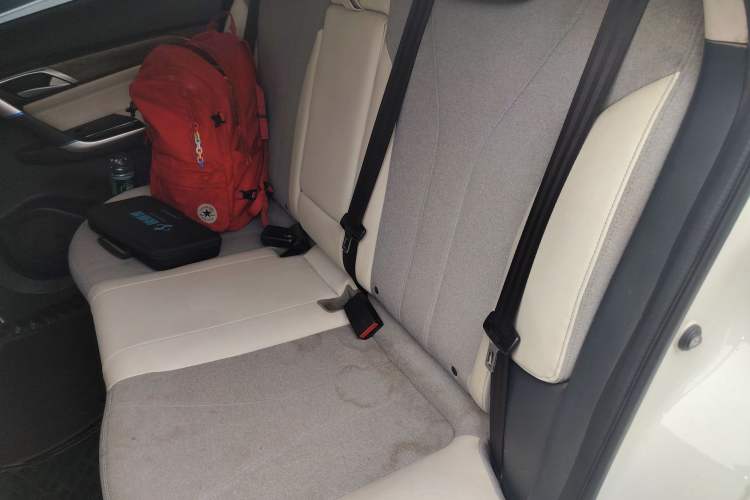 Used BAIC Beijing EU5 2018 R500 Smart Wind Edition Left Rear Seat