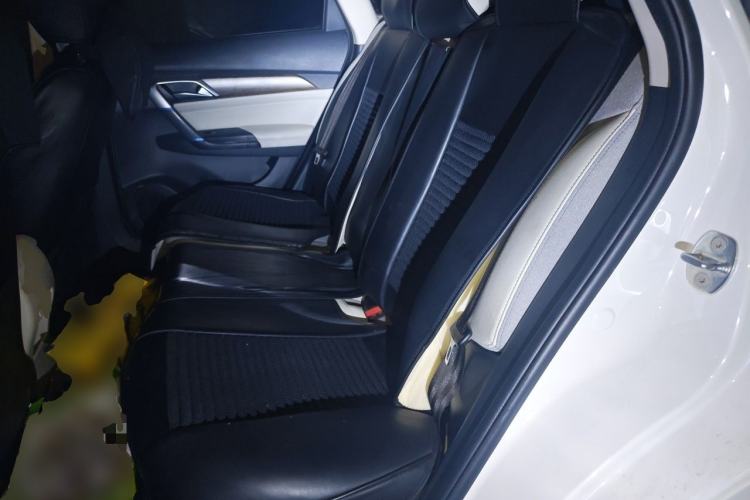 Used BAIC Beijing EU5 2018 R500 Smart Wind Edition Left Rear Seat