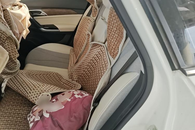 Used BAIC Beijing EU5 2018 R500 Smart Wind Edition Left Rear Seat