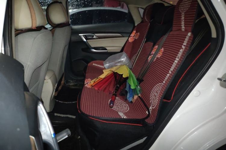 Used BAIC Beijing EU5 2018 R500 Smart Wind Edition Left Rear Seat