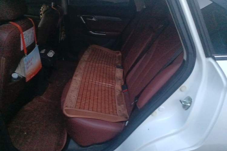 Used BAIC Beijing EU5 2018 R500 Smart Wind Edition Left Rear Seat